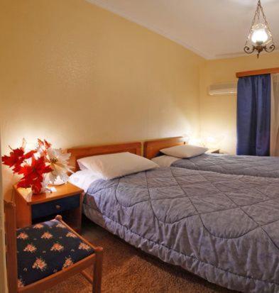Hotel Marily ปีร์กอส ห้อง รูปภาพ